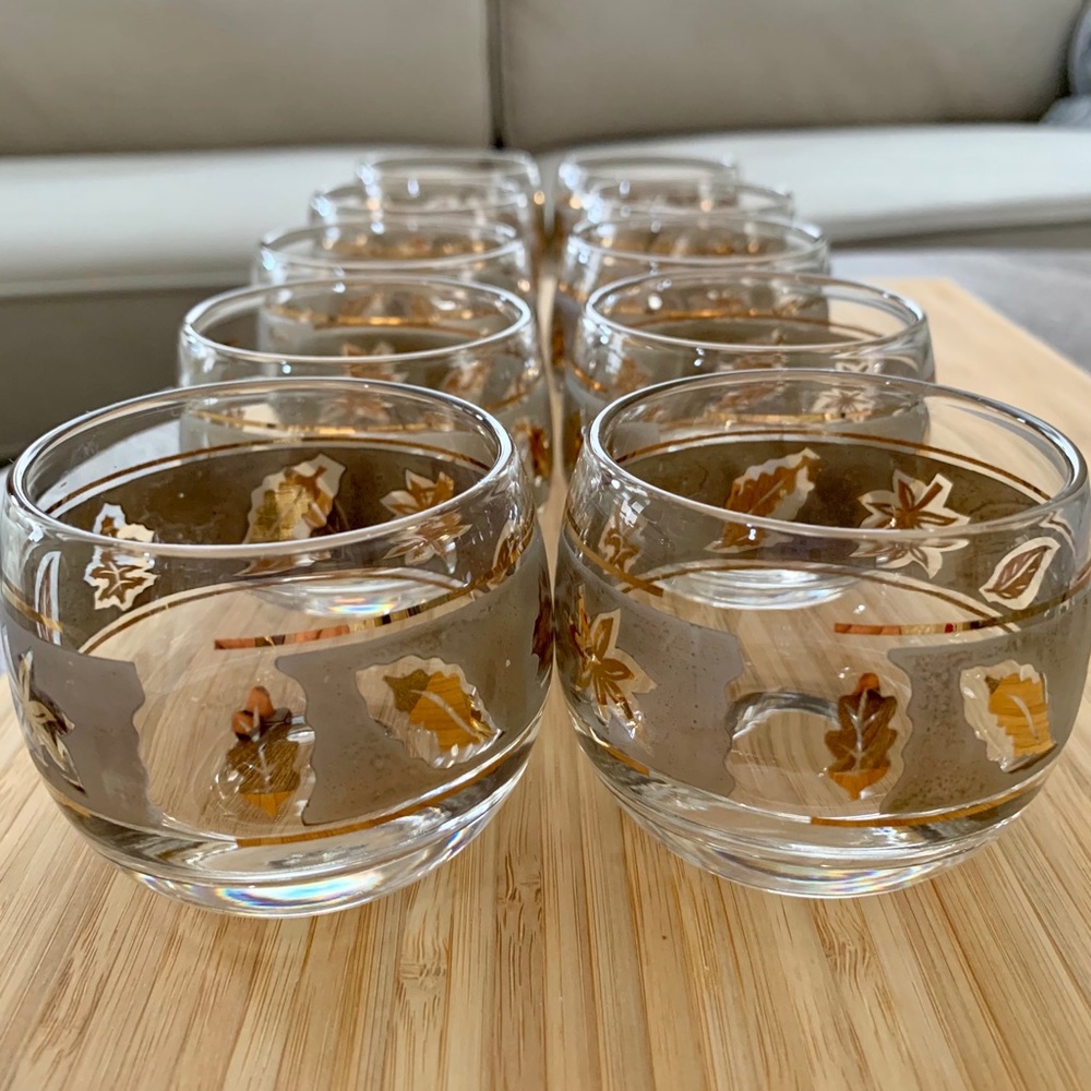 Mid Century Roly Poly whiskey glasses.
